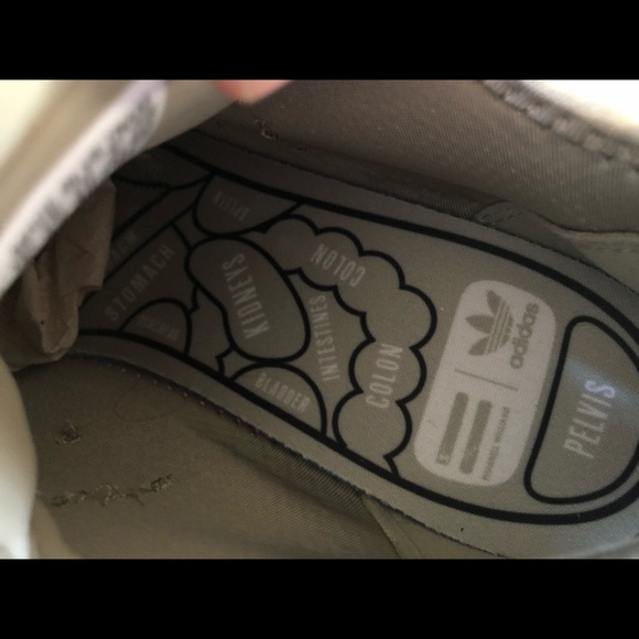 Pharrell Williams - Picture 3 of 4